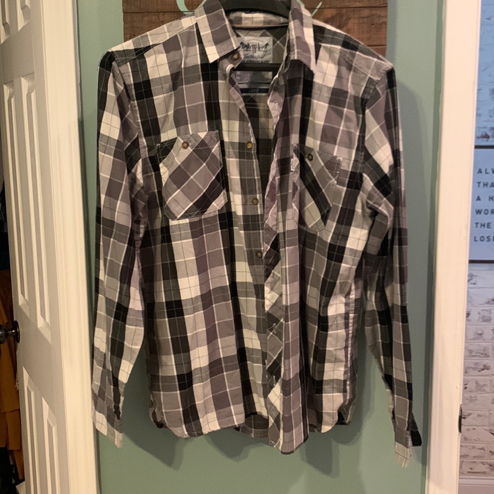Levi’s plaid button down